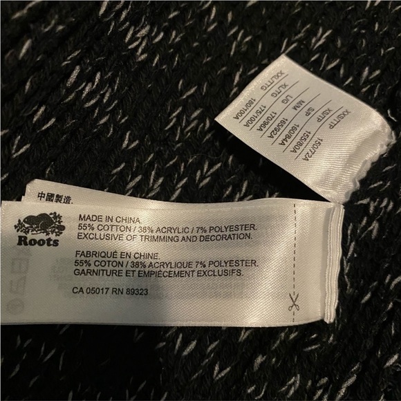 Roots Snowy Black Fox Cardigan - Picture 3 of 4